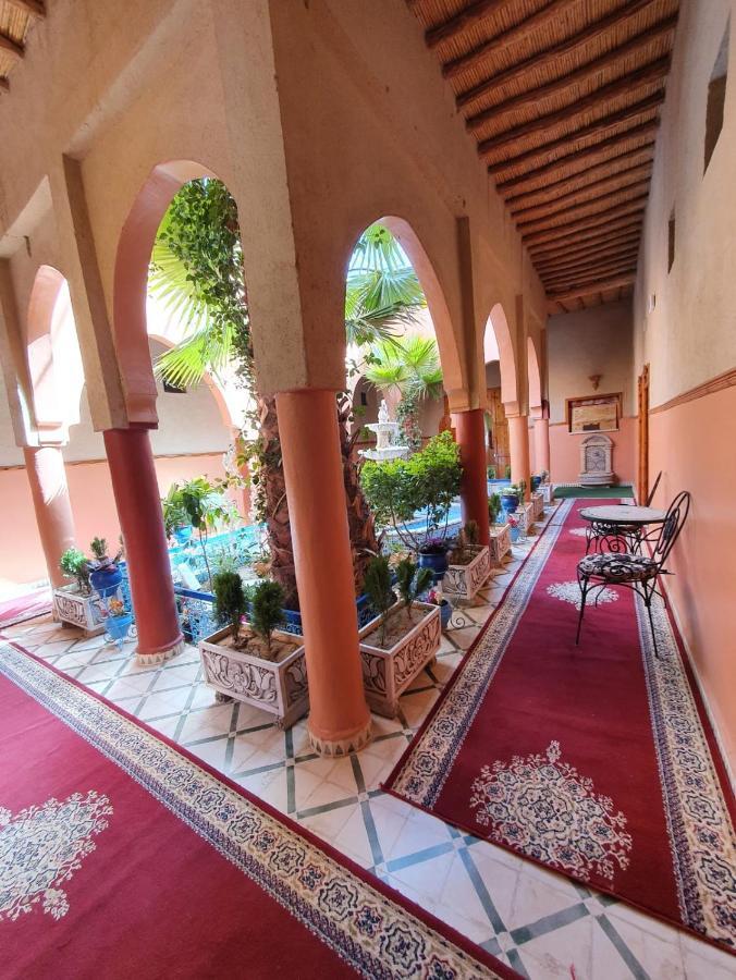 Kasbah Dounia Hotel Kerrando Екстериор снимка