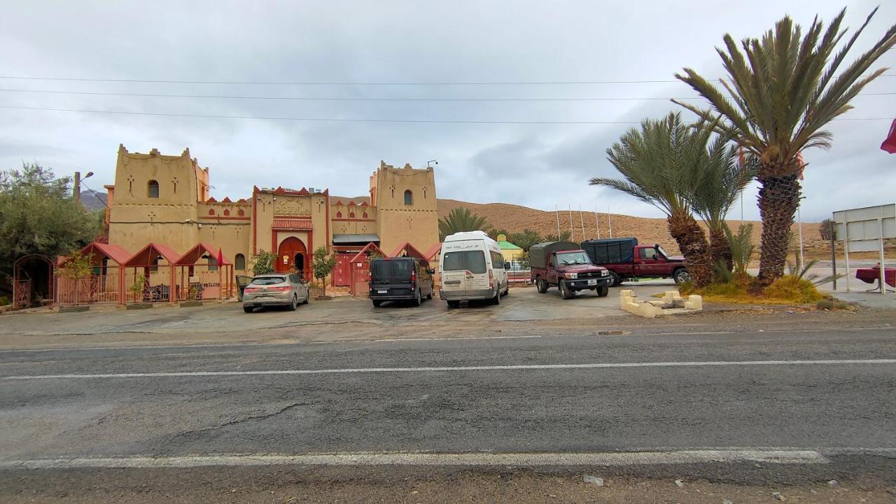 Kasbah Dounia Hotel Kerrando Екстериор снимка